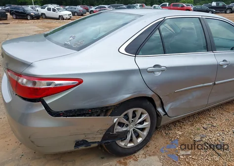 2015 Toyota Camry Le from USA, damaged, VIN 4T1BF1FK4FU905098